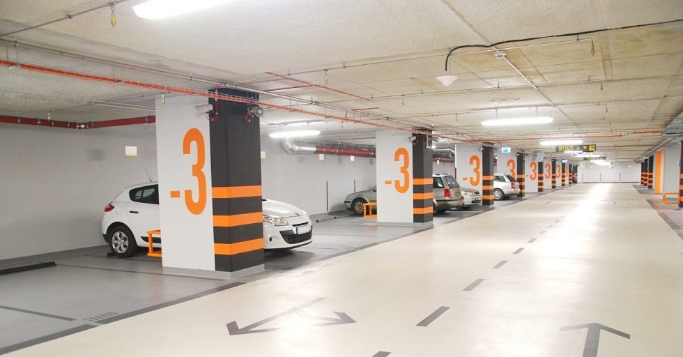 Flowcrete Polska: posadzki parkingowe Deckshield w Q22
