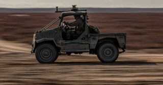 Pojazd AERO: terenowe auto 4×4 dla wojsk powietrznodesantowych