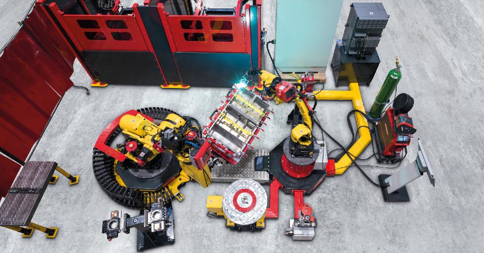 Podstawę modułowej celi spawalniczej Handling-to-Welding stanowią idealnie dopasowane do siebie komponenty: robot spawalniczy, robot manipulujący, sterowanie robotów, sterowanie systemowe, obudowa ochronna i śluzy do elementów / Fot. Fronius International GmbH