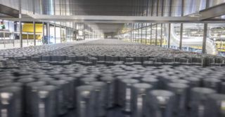 CANPACK inwestuje w nową fabrykę aluminiowych puszek do napojów w Czechach