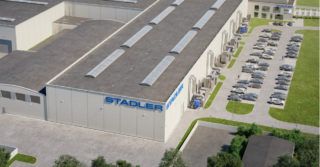 Stadler inwestuje 65 mln zł w modernizację i rozbudowę zakładu