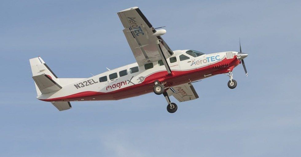 Udany lot w pełni elektrycznej Cessny 208B. Czy to napędzi rewolucję w lotnictwie elektrycznym?