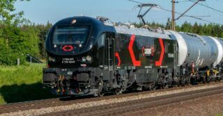 CARGOUNIT zwiększa swoje zamówienie na lokomotywy w PESA