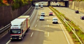 Digitalizacja i outsourcing szansą dla transportu i logistyki