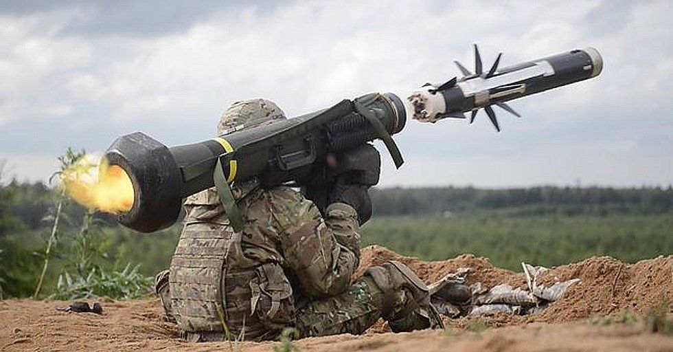 Wyrzutnia przeciwpancernych pocisków kierowanych Javelin / Fot. US Army