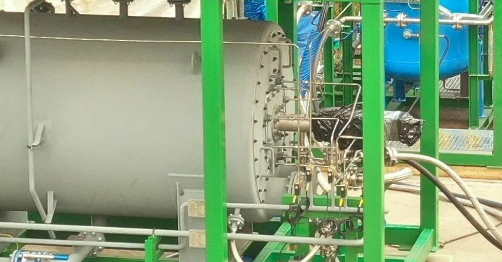 SES Hydrogen Energy przeprowadził testy funkcjonalne pierwszego w Polsce kotła wodorowo-tlenowego 0,5 MW