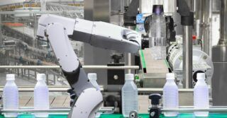 Dlaczego warto rozważyć wdrożenie robota w branży przetwórstwa żywności?