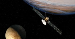 SENER: Inżynieria mechaniczna i urządzenia do montażu satelitów