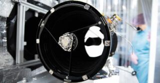 Teleskop optyczny dla projektu EagleEye przekazany do integracji z platformą satelitarną