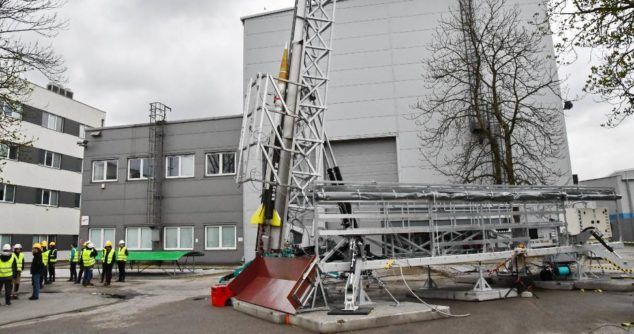 Łukasiewicz – Instytut Lotnictwa zaprezentował jedną z najbardziej zaawansowanych mobilnych wyrzutni dla małych rakiet suborbitalnych w Europie 